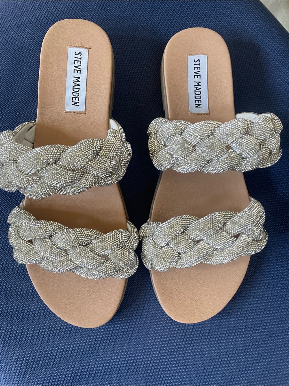 Steve Madden Dolay Braided Silver Slide Sandals in Silver Size 8M Fit 7 1/2